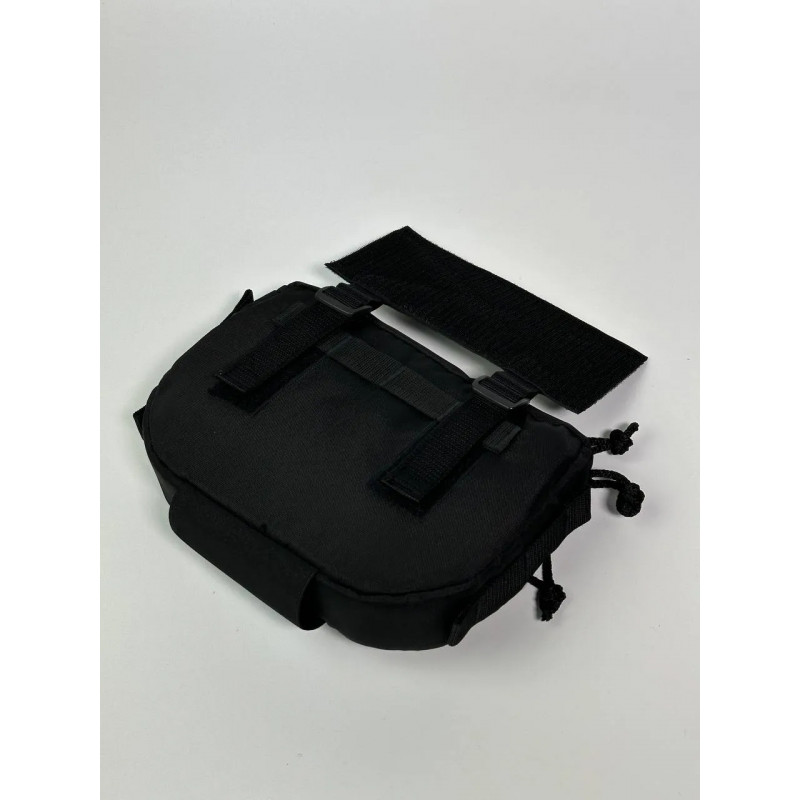 Сумка-напашник чорна