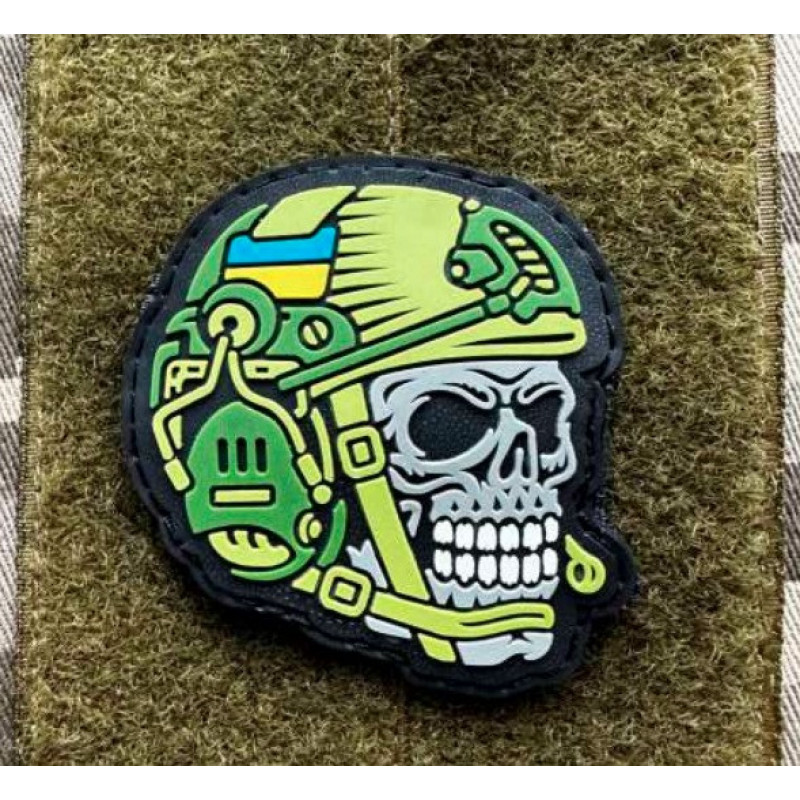 Патч ПВХ PiFi (Піфі) Оператор (череп)