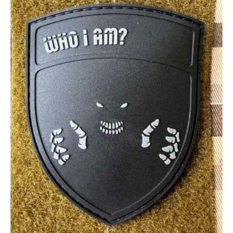 Патч ПВХ PiFi (Піфі) Резиновий Who I Am? - Хто я?